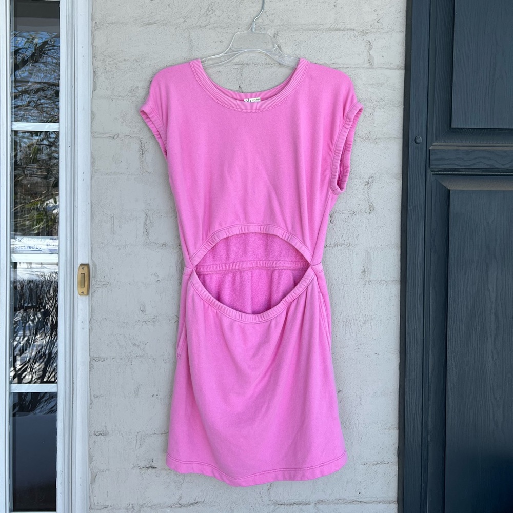 OFFLINE by AERIE Cut Out Dress Pink size small